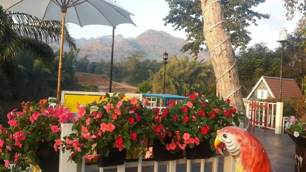Goodview Resort & Camping Ban Kaeng Raboet Exteriör bild